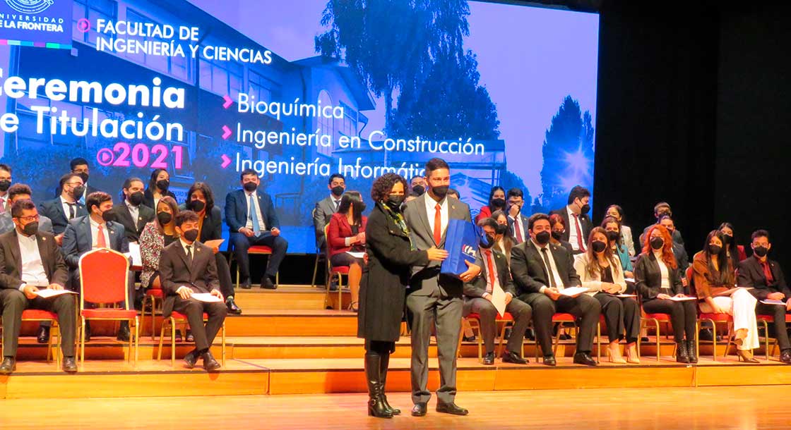 Cámara chilena de la construcción temuco estuvo presente en ceremonia de titulación de nueva generación de ingenieros constructores de la ufro