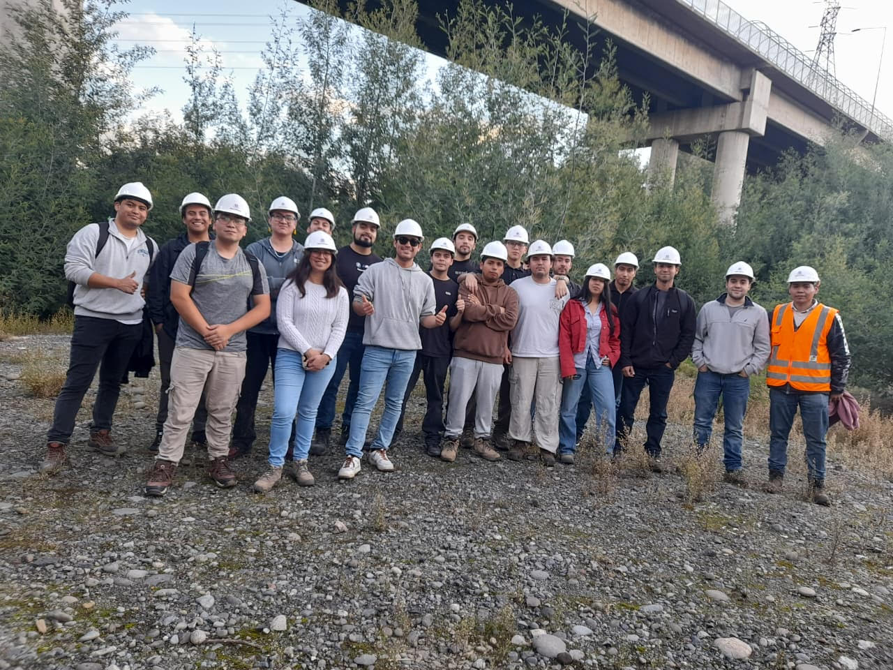 Salida a terreno estudiantes Ingeniería en Construcción